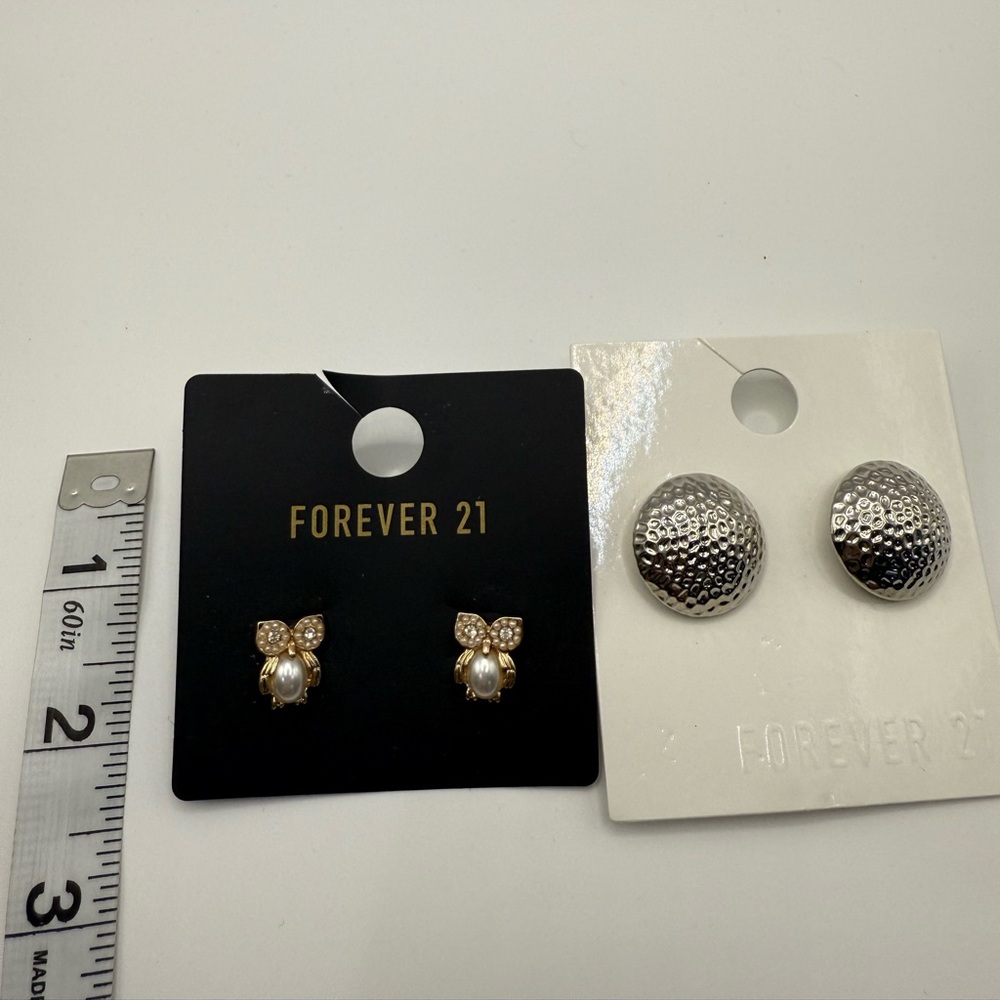 2 pairs Forever 21 Gold owl and Silver Textured Earrings Set gift retired cute